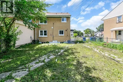 2123 Secord Windsor ON N9B 1T2
