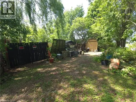 14 Lyons Road Lowbanks ON N0A 1K0