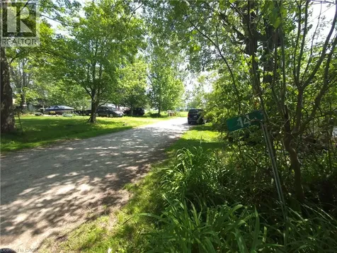 14 Lyons Road Lowbanks ON N0A 1K0