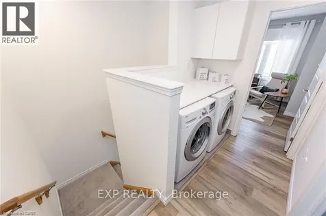 8 Stratus Street Kitchener ON N2R 1R4