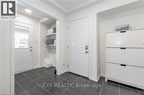 8 Stratus Street Kitchener ON N2R 1R4