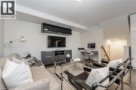 8 Stratus Street Kitchener ON N2R 1R4
