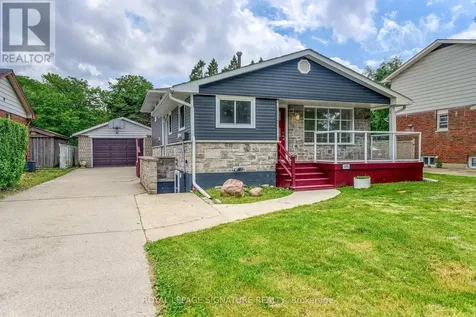 685 Amesbury Court Sarnia ON N7V 2P9