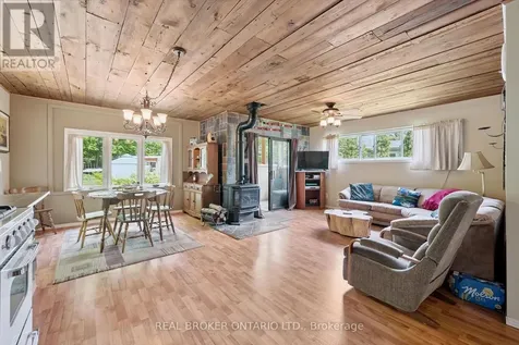 127 Cedar Crescent Centre Wellington ON N1M 2W5
