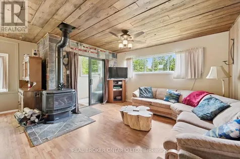 127 Cedar Crescent Centre Wellington ON N1M 2W5