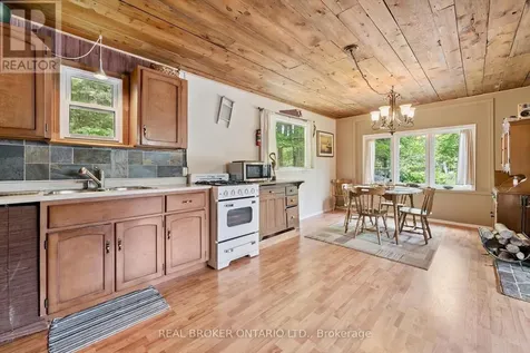 127 Cedar Crescent Centre Wellington ON N1M 2W5