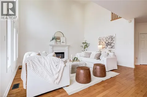 67 Newcombe Road Dundas ON L9H 7T3