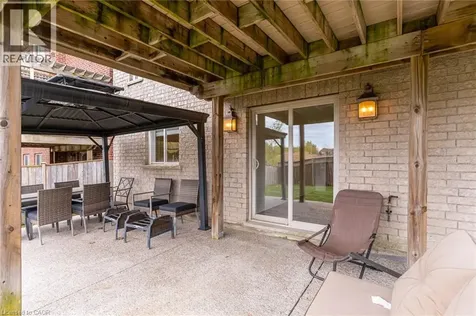 67 Newcombe Road Dundas ON L9H 7T3