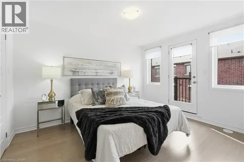 4045 Saida Street Mississauga ON L5M 2S8