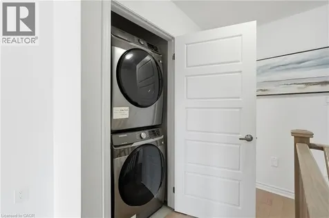 4045 Saida Street Mississauga ON L5M 2S8