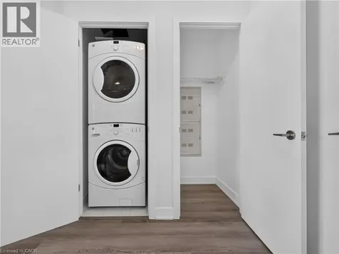 169 Fort York Boulevard Toronto ON M5V 0C8