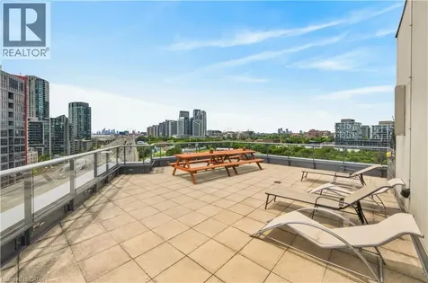 169 Fort York Boulevard Toronto ON M5V 0C8