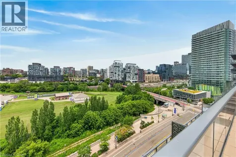 169 Fort York Boulevard Toronto ON M5V 0C8