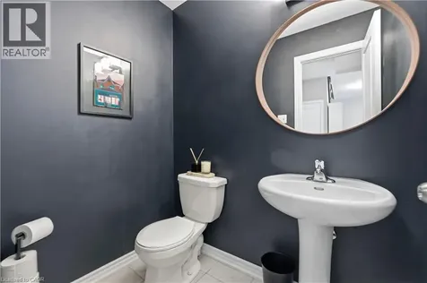 54 Nisbet Boulevard Hamilton ON L8B 0Y3