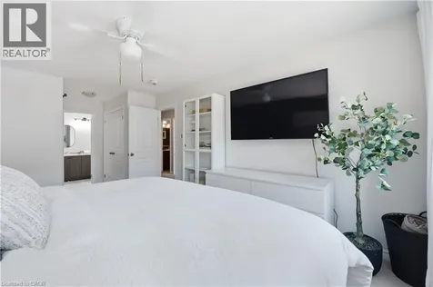 54 Nisbet Boulevard Hamilton ON L8B 0Y3