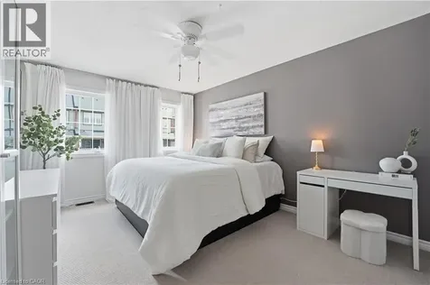 54 Nisbet Boulevard Hamilton ON L8B 0Y3