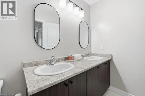 54 Nisbet Boulevard Hamilton ON L8B 0Y3
