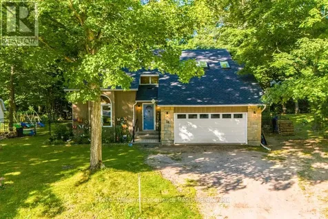 14 Oneida Crescent Tiny ON L9M 0B2