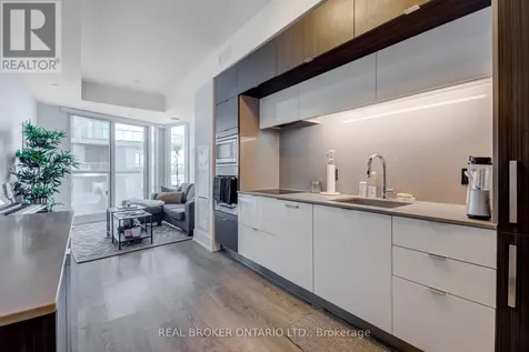 55 Merchants Wharf Toronto (waterfront Communities) ON M5A 0P2