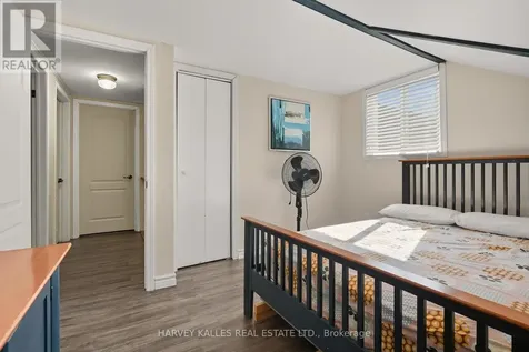 72 Lakeside Drive Innisfil ON L9S 2V3