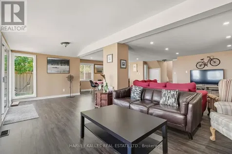72 Lakeside Drive Innisfil ON L9S 2V3