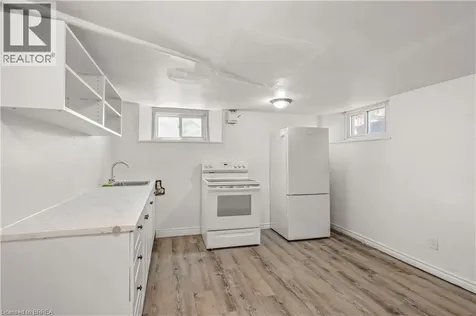171 Nelson Street Brantford ON N3S 4B7
