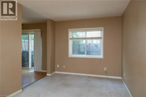 7 Graystone Court Paris ON N3L 3Y1