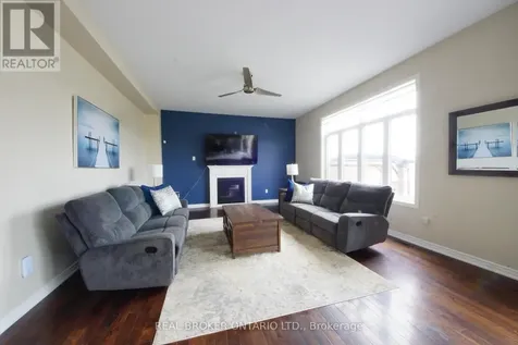 100 Trail Boulevard Springwater (centre Vespra) ON L9X 0S7
