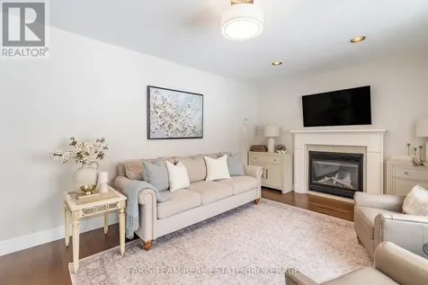 1 Pineview Drive Oro-medonte ON L0L 2L0