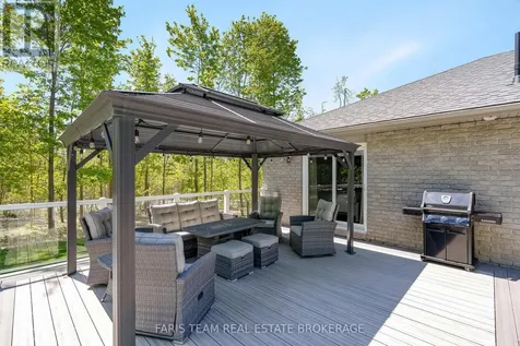 1 Pineview Drive Oro-medonte ON L0L 2L0