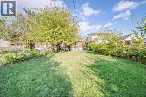 1531 Windsor Avenue Windsor ON N8X 3M3