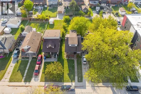 1531 Windsor Avenue Windsor ON N8X 3M3