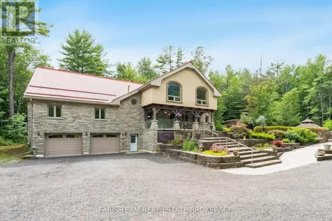 636 Harbour Street Innisfil ON L0L 1K0