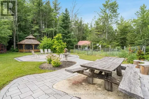 636 Harbour Street Innisfil ON L0L 1K0