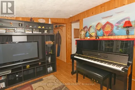 9910 Northville Crescent Lambton Shores ON N0M 2N0