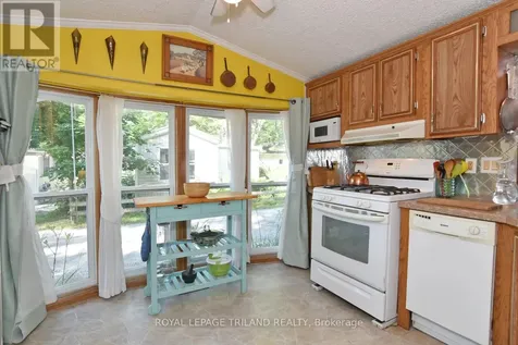 9910 Northville Crescent Lambton Shores ON N0M 2N0