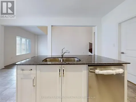 67 Wheatfield Road Barrie ON L9J 0T4