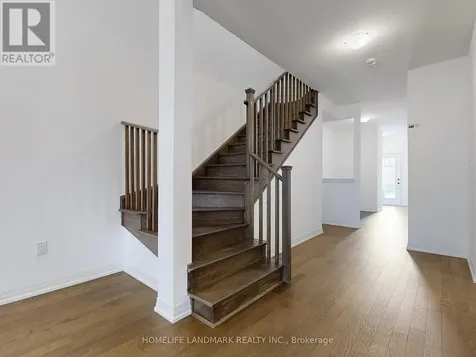 67 Wheatfield Road Barrie ON L9J 0T4