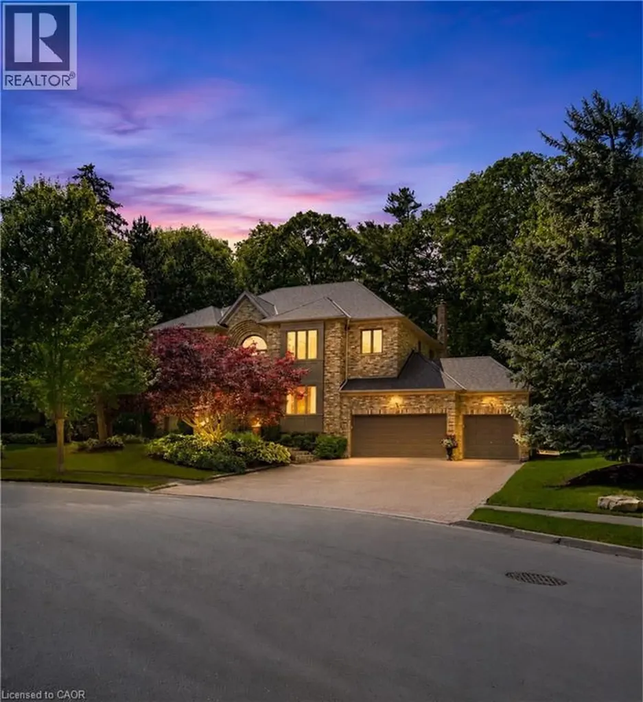 1121 Forestvale Drive Burlington ON L7P 4W3