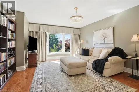1121 Forestvale Drive Burlington ON L7P 4W3