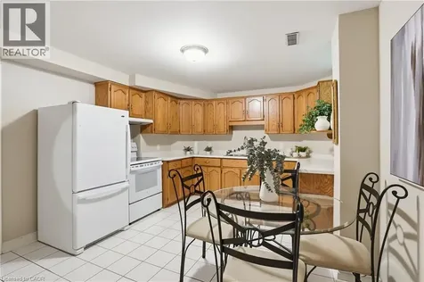 1121 Forestvale Drive Burlington ON L7P 4W3
