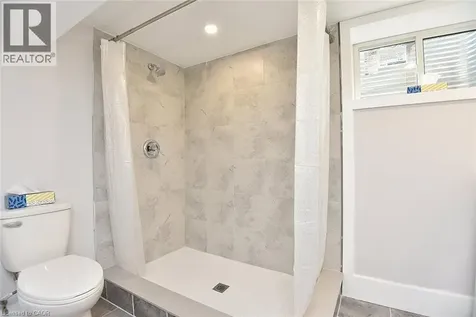 1091 Upper Wellington Street Hamilton ON L9A 3S5