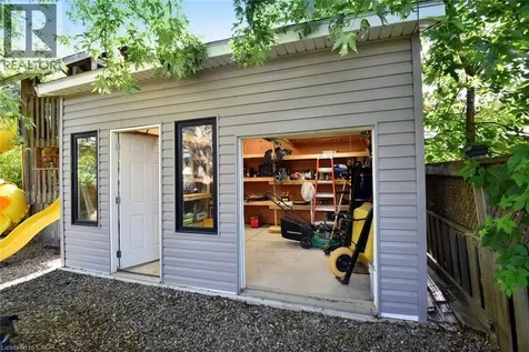 1091 Upper Wellington Street Hamilton ON L9A 3S5