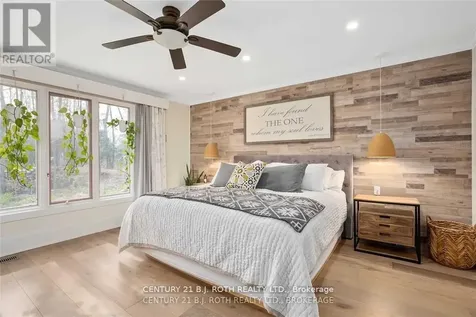 3274 Liah Lane Innisfil ON L9S 2B4