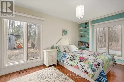 3274 Liah Lane Innisfil ON L9S 2B4