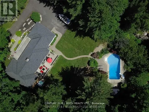 3274 Liah Lane Innisfil ON L9S 2B4