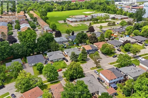 52 Carlton Drive Orangeville ON L9W 2X9