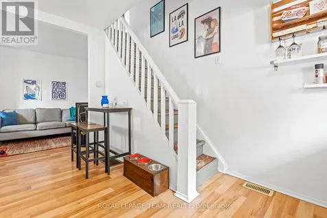 53-1/2 Champagne Avenue Ottawa ON K1S 4P1