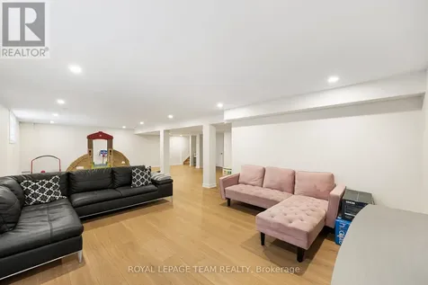 649 Bridgeport Avenue Ottawa ON K4M 0W9