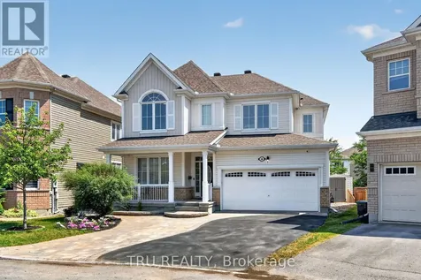 26 Palmeto Court Ottawa ON K2S 0X2